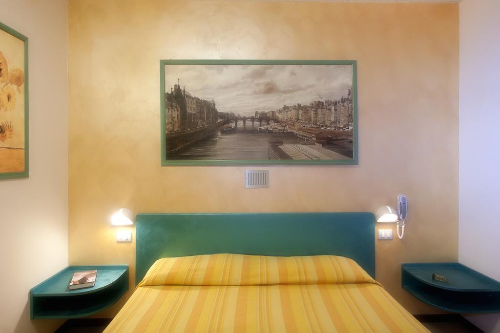 Hotel Marselli リミニ エクステリア 写真