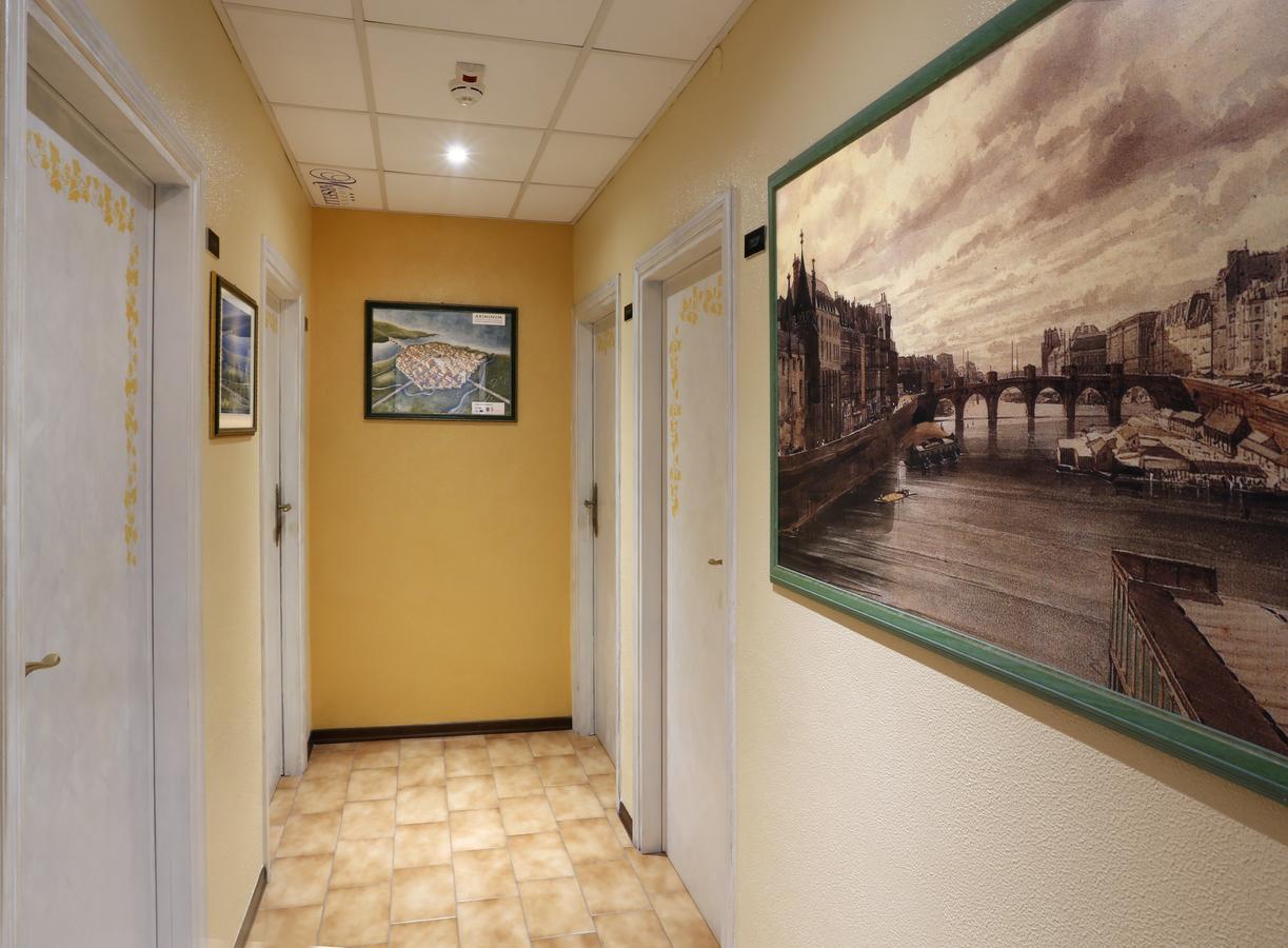 Hotel Marselli リミニ エクステリア 写真